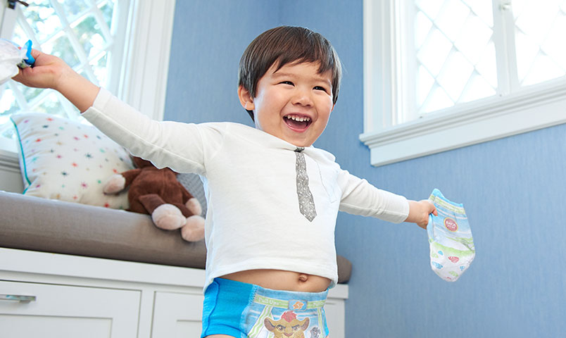 Presentamos los calzoncillos entrenadores Pull-Ups a su hijo con mucha energía